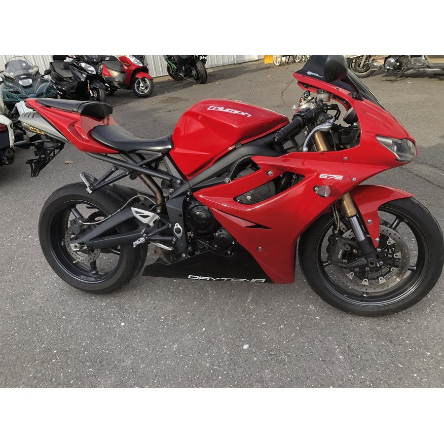 TRIUMPH DAYTONA 675 2012