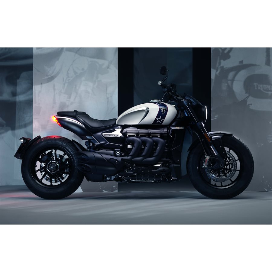 TRIUMPH ROCKET 3 R EVEL KNIEVEL 2025